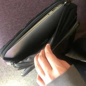 Kenneth Koke Messenger bag/Lap top accessory bag